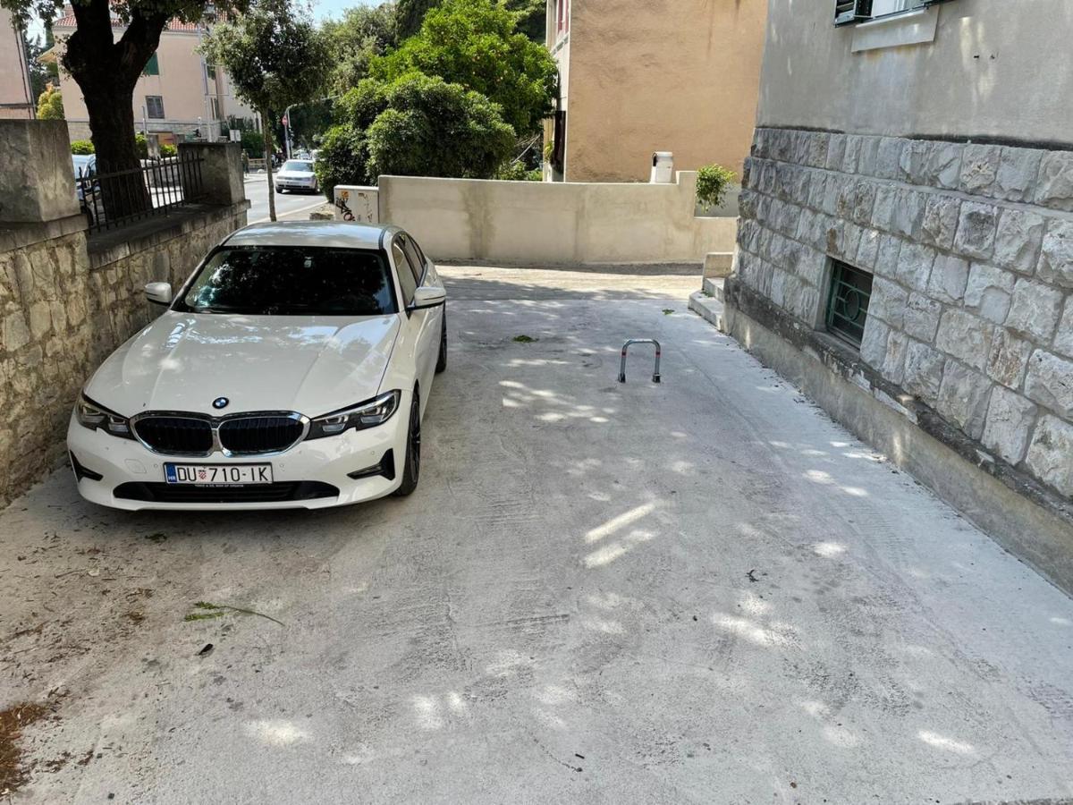 Apartment In The City Center Split Exterior photo